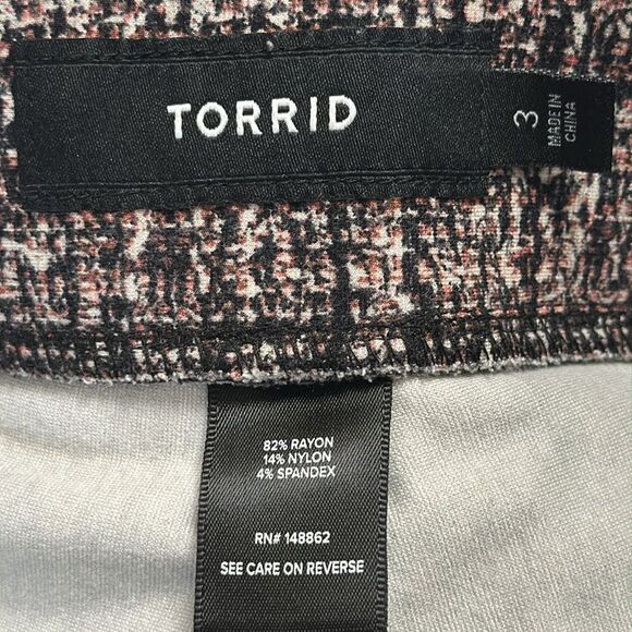 Torrid - Picture 9 of 14